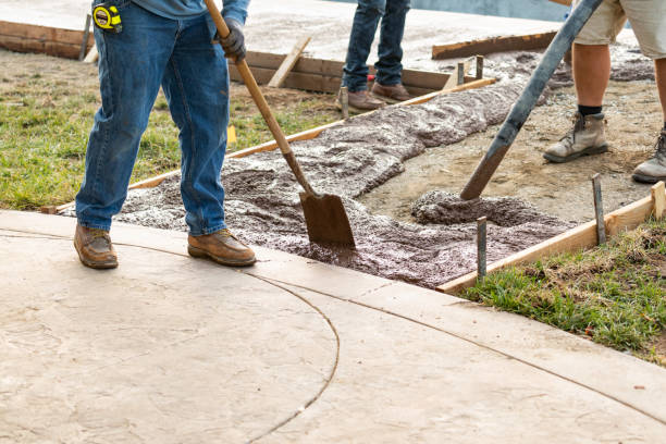 Best Concrete Driveway Installation  in Innsbrook, VA